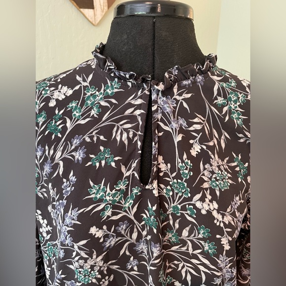 Loft Outlet Blouse - Picture 2 of 6